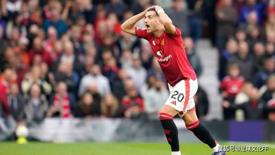 包含冲刺阶段曼联再遭质疑：NBA常规赛节点到来，媒体盛赞，球队文化再被提及的词条